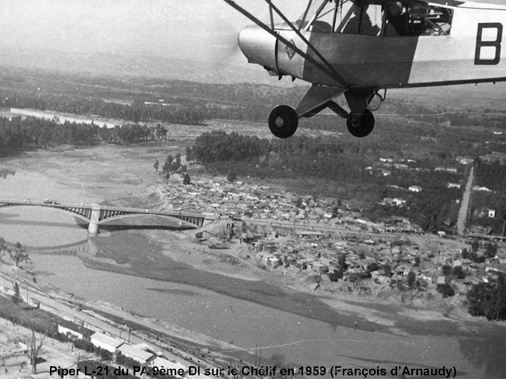 4 - Aeronefs sur l Algerie(4)_000033.jpg